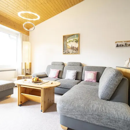 True 8 Appartement Scuol