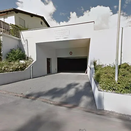 True 8 Apartament