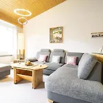 True 8 Apartament Scuol